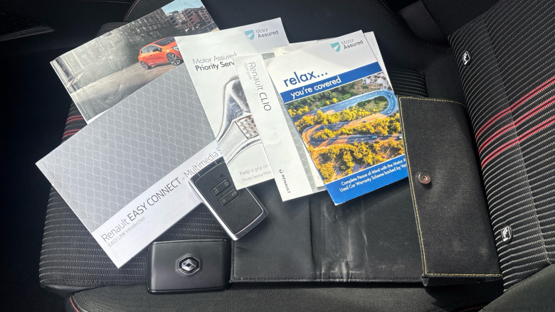 Renault Clio 1.0 TCe 100 RS Line 5dr Petrol Hatchback